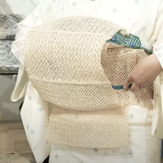 アバカの帯結び 超簡単！<br>半幅帯のお太鼓風と八寸帯の前結び